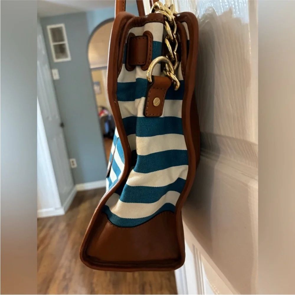 michael kors‎ hamilton canvas striped tote - Picture 5 of 7